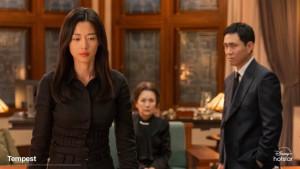 Jun-Ji-Hyun-Terlibat-Kontroversi-Apa-Ini-5-Fakta-Sampai-Netizen-China-Serukan-Boikot.jpg