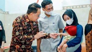 Kembar-Siam-Azizah-dan-Azzahra-Diizinkan-Pulang-Setelah-Jalani-Operasi-Pemisahan-di-RSUD-Dr-Soetomo.jpg