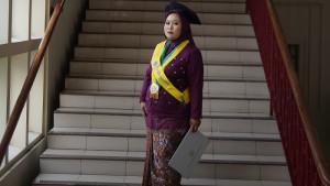 Kisah-Safira-Nur-Aini-Lulusan-S2-Termuda-UGM-yang-Ingin-Mendorong-Kemajuan-Sektor-Pertanian.jpg