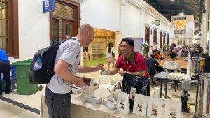Kopi-gratis-di-Stasiun-Tugu-Jogja.jpg