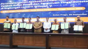 Kulon-Progo-Libatkan-Akademisi-untuk-Maksimalkan-Potensi-Teken-Kerja-Sama-33-Perguruan-Tinggi.jpg