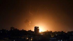 Ledakan-Bom-Israel-di-Jalur-Gaza-Palestina.jpg