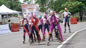 Lomba-sepatu-roda-di-Gunungkidul-1112025.jpg