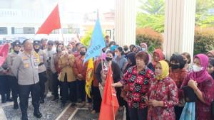 MPBI-DIY-Dukung-Pekerja-dari-4-Perusahaan-yang-Berjuang-di-PHI-Yogyakarta.jpg