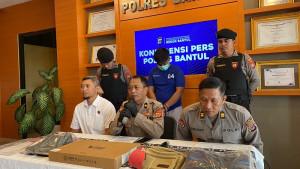 Ngaku-Tak-Punya-Uang-setelah-PHK-Ijab-Curi-Laptop-Tetangga-Saya-Kepepet-Gak-Punya-Pekerjaan.jpg
