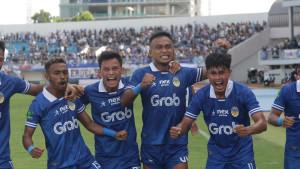 PSIM-Yogyakarta-Menang-2-1-Atas-PSMS-Medan-Laskar-Mataram-Kuasai-Puncak-Klasemen.jpg