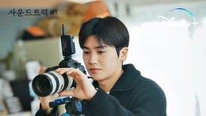 Park-Hyung-Sik-sebagai-Han-Sun-Woo-dalam-drama-Soundtrack-1.jpg