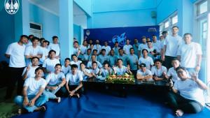 Pemain-PSIM-Yogyakarta-foto-bersama-saat-merayakan-HUT-ke-96-pada-Jumat-592025.jpg
