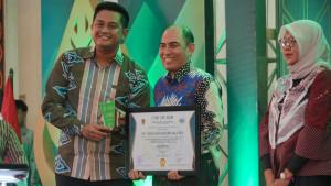 Pemkab-Klaten-Berikan-Apresiasi-kepada-Pelaku-Usaha-Lewat-CSR-Award-2025.jpg