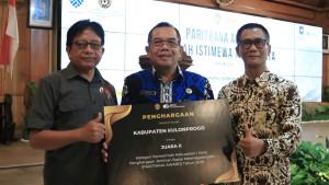 Pemkab-Kulon-Progo-Raih-Penghargaan-Paritrana-Awards-untuk-Perlindungan-Jaminan-Sosial-Tenaga-Kerja.jpg