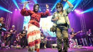Penampilan-OM-Lorenza-featuring-Damara-De.jpg