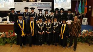 Pengukuhan-guru-besar-baru-UMBY.jpg