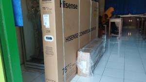 Perangkat-Interactive-Flat-Panel-IFP-di-SMPN-1-Sentolo.jpg