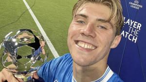 Rasmus-Hojlund-yang-Menjadi-Player-of-The-Match-Pada-Laga-Napoli-Kontra-Sporting-CP.jpg