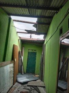 Rumah-warga-di-Condongcatur-Sleman-rusak-akibat-puting-beliung-Sabtu.jpg