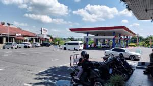 SPBU-Rest-Area-Ramai-Pertamax-Jadi-Pilihan-Pemudik-Cerdas-Isi-BBM-Dilanjut-Istirahat.jpg