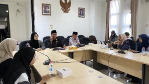 Sambangi-DPRD-Kota-Yogya-Kalangan-Ponpes-Desak-Kasus-Tayangan-TV-Diduga-Hina-Kyai-Diusut-Tuntas.jpg