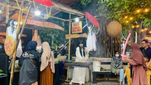 Sate-Kronyos-Sundel-Bolong-di-Pasar-Kangen-2024.jpg