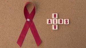 Sejarah-Singkat-dan-Kalimat-Ucapan-Hari-AIDS-Sedunia-yang-Diperingati-Setiap-Tanggal-1-Desember.jpg