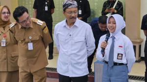 Sekolah-Rakyat-Menengah-Atas-Sentra-Antasena-Salaman-Kabupaten-MagelanG.jpg