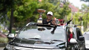 Sleman-Juara-Umum-Piala-Porda-dan-Peparda-Diarak-Keliling-Bumi-Sembada.jpg