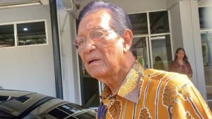 Sri-Sultan-HB-X-Senin-1312025.jpg
