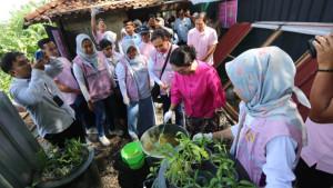 Srikandi-PLN-UID-Jateng-dan-DIY-Raih-Penghargaan-Gold-di-Ajang-Perempuan-Berbakti-Awards-2025.jpg