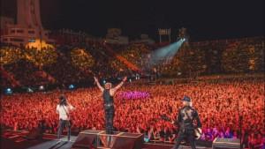 Suasana-konser-Guns-N-Roses-di-Buenos-Aires.jpg