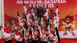 Tim-Karate-Kota-Yogyakarta-juara-umum-Porda-DIY-2025.jpg