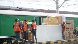 Volume-angkutan-barang-KAI-Daop-6-Yogyakarta-tumbuh-positif.jpg