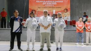 Wakil-Gubernur-DIY-KGPAA-Paku-Alam-X-692025.jpg