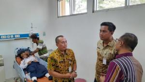 bupati-Hamenang-Sidak-SPPG-Sembung-dan-Jenguk-Siswa.jpg
