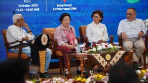 megawati-di-ugm-ok.jpg