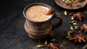 susu-hangat-dengan-kayu-manis.jpg