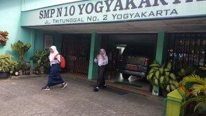 terkait-peristiwa-penendangan-siswa-smp-n-10-yogyakarta-guru-berikan-penjelasan-ini.jpg