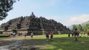 upaya-candi-borobudur-prambanan-dan-ratu-boko-tarik-minat-selama-libur-lebaran.jpg