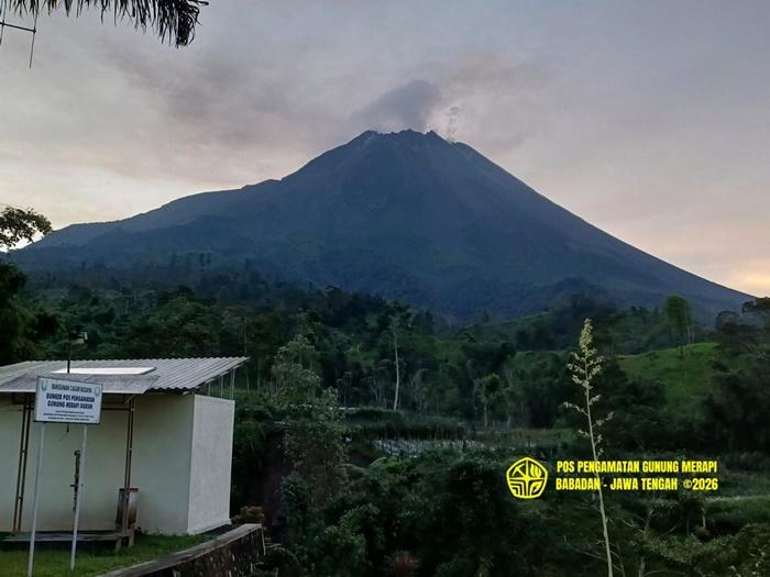 20260304-Aktivitas-Gunung-Merapi-siang-ini.jpg
