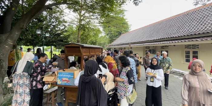 Tak Ada Menu Prasmanan, Silaturahmi Idulfitri di Kepatihan Yogya Jadi Berkah Bagi Pedagang Kecil