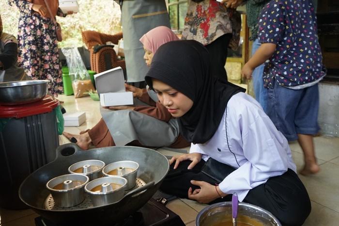 Tim PkM UNY Dampingi KWT Anggrek Bulan Kulon Progo Kembangkan Produksi 'GASIK' - Tribunjogja.com