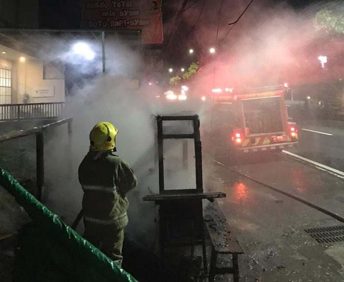 Gerobak Angkringan di Kalasan Sleman Terbakar Hebat, Diduga Akibat Sisa Api Anglo - Tribunjogja.com