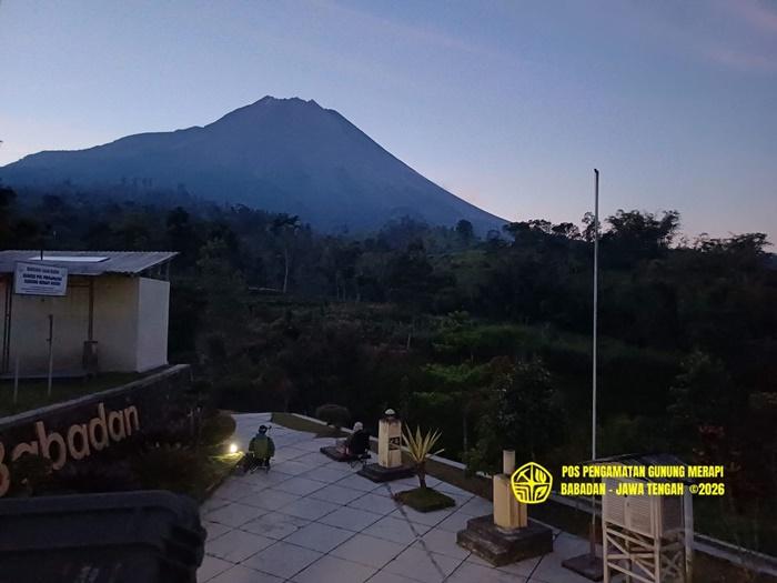 Dini Hari Tadi, Gunung Merapi Luncurkan Awan Panas Sejauh 2 Km - Tribunjogja.com