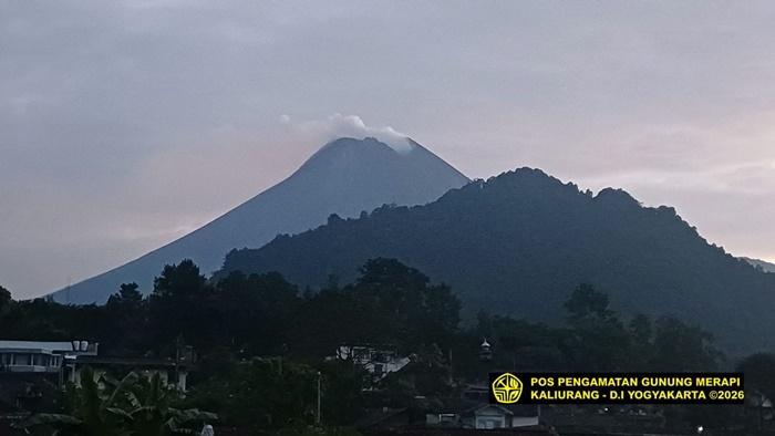 Laporan Aktivitas Kegempaan Gunung Merapi Minggu 12 Juli 2026 Siang Ini - Tribunjogja.com