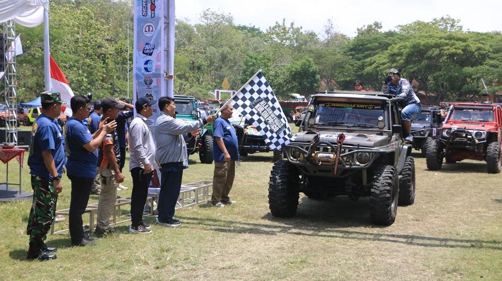225-Kendaraan-Ramaikan-Ajang-Jelajah-Offroad-Kulon-Progo.jpg