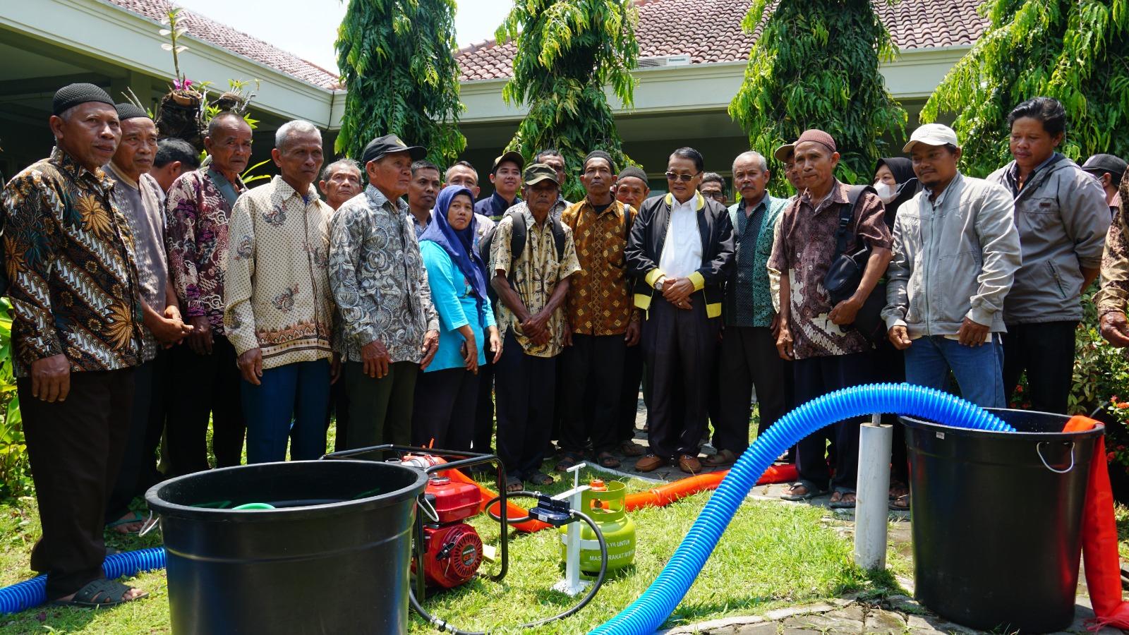 Sebanyak 628 Petani Bantul Dapat Bantuan Pompa Air Berbahan Bakar Gas