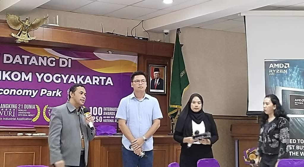 AMD-Kenalkan-Inovasi-Prosesor-Mobile-dan-CPU-Data-Center-di-Universitas-AMIKOM-Yogyakarta.jpg