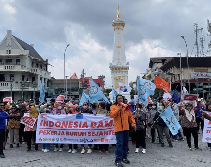 Peringatan Satu Tahun Pemerintahan, Buruh DIY Soroti Kegagalan Bidang Ketenagakerjaan