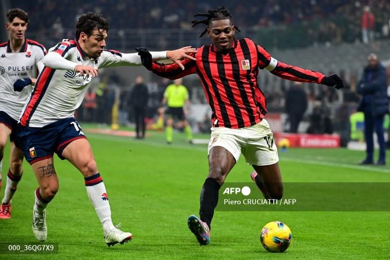 Alessandro-Vogliacco-vs-Rafael-Leao-di-LIga-Italia-Serie-A-antara-AC-Milan-vs-Genoa.jpg