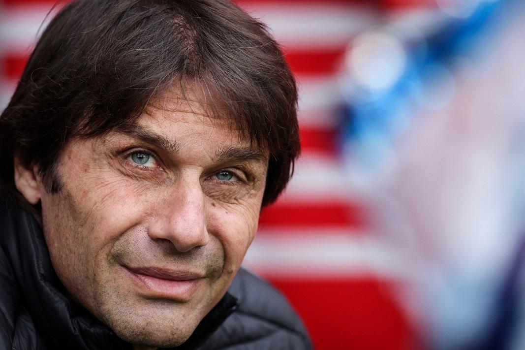 Antonio-Conte-Tak-Mampu-Patahkan-15-Tahun-Tanpa-Trofi-Tottenham.jpg