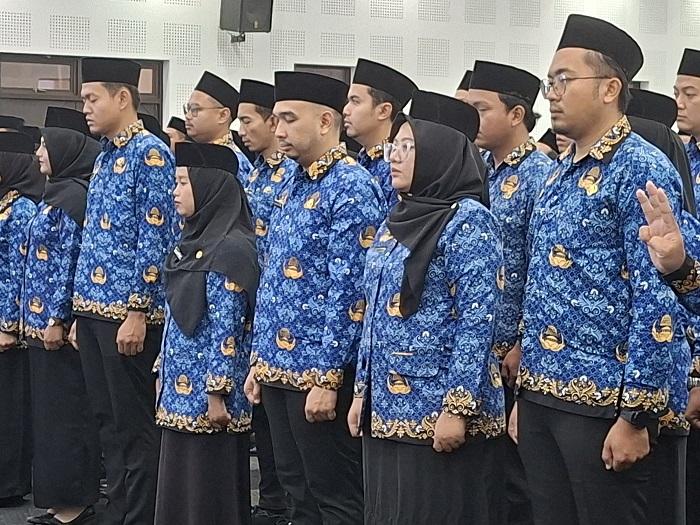 BKAD-Kulon-Progo-Pastikan-Gaji-ke-13-ASN-Sudah-Cair-Nilai-Total-Capai-Rp277-Miliar.jpg