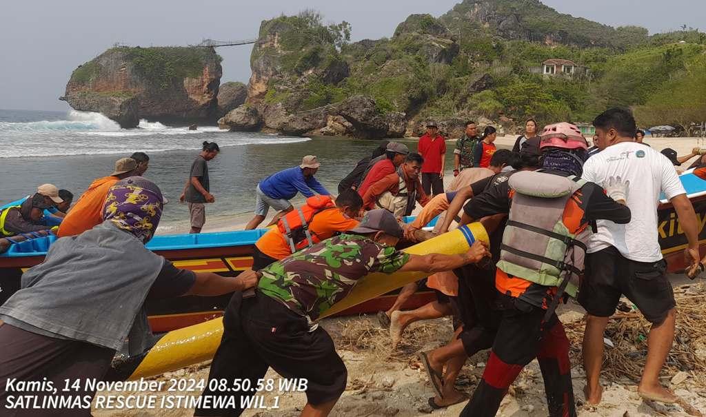 BREAKING-NEWS-Pemancing-yang-Hilang-di-Pantai-Jogan-Gunungkidul-Ditemukan-Meninggal-Dunia.jpg